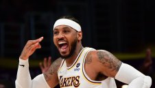 Eзерняците докопаха първа победа, Кармело герой