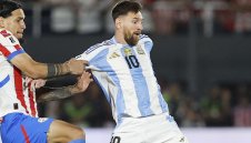 Меси отказва да играе на световното догодина?