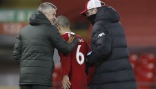 Автобусът на Оле спря диаманта на Клоп