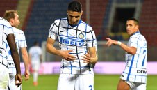 Челси праща нова оферта за Хакими