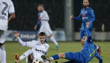 Крумовград излъга Славия и се изравни с ЦСКА, ВАР съсипа „белите"