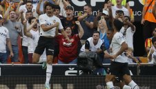 Първите голове на Матадора за Валенсия не стигнаха за победа