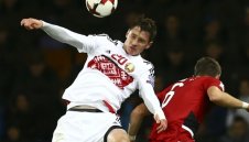 България трепери: Беларус тресна Гърция в Атина + ВИДЕО