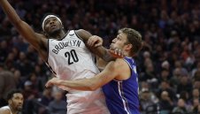 Везенков с 9 точки, но Клипърс наби Сакраменто