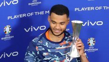 Героят Гакпо: Чувствахме, че контролираме мача!