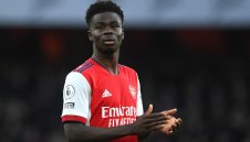 За награда! Вдигат 4 пъти заплатата на Сака