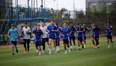 Пламен Андреев тренира с Левски