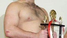 Котоошу води гадже от Япония