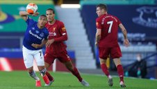 Скука и нулево равенство в дербито на “Мърсисайд”