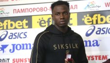 2 месеца по-късно: Бисмарк Чарлс пак ще играе за ЦСКА