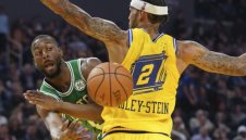 Звезда от НБА изненада, отива в Европа при Майк Джеймс