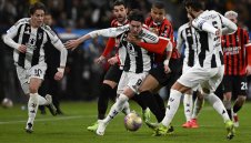 Той ли е техният човек? Барса иска Душко от Юве