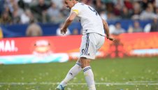 Босът на Наполи: Да, искам Ибрахимович