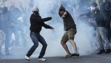 Екшън между фенове на Рома и Лацио