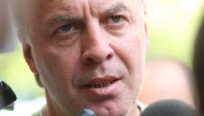 Еуфория на "Герена": Наско Сираков е новият собственик на Левски!