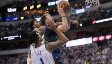 Лука Дончич блесна, а Далас увеличи проблемите за Голдън Стейт