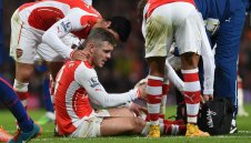 Уилшър претърпя операция на глезена