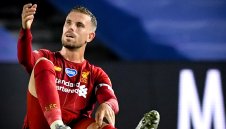 Ливърпул без капитана си до края на сезона