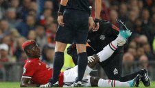 Удар за Юнайтед, загуби Погба за няколко седмици