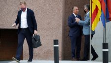 Роналд Куман е бил прегледан в болница