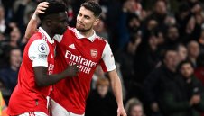 Астън Вила - Арсенал