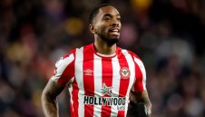 Бесен комарджия чака Челси или Арсенал