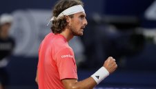 Циципас и Рууд на 1/4-финал в Барселона