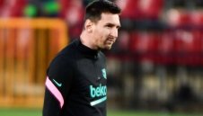 Ла Лига одобри икономическия план на Барса за Меси