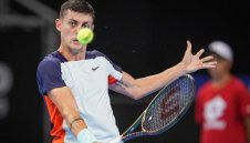 Наш тенисист получи "уайлд кард" за турнира в Дубай, тренира с №5 в света