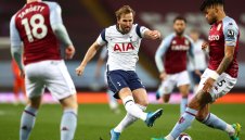 Шпорите спряха пропадането с 2:0 над Вила