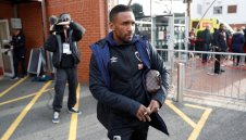 Джърмейн Дефо катастрофира