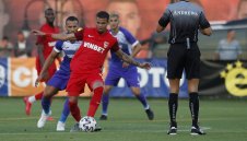 Ботев иска да купи асове на "царете"