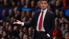 Гингам приземи Марсилия с 2:0