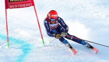 Бриньоне и Влъхова поделиха победата след драма в Сестриере