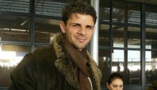 Валентин Илиев официално подписа със Стяуа