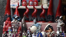 Грозно: Роднините на Марадона започнаха борба за наследството му