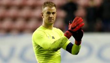 Челси намери алтернатива в случай, че Куртоа напусне