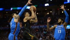 Различните Кавс си върнаха за унижението от Тъндър