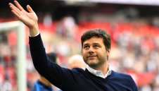 Челси гледа към Почетино