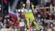 Анастасия Кузмина спечели последното преследване за сезона