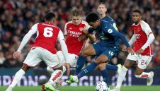 Издънка! Пратен от Байерн в ПСВ се успа за мач, искал да гони автобуса с такси