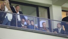 Президентът на Европейските футболни лиги също поздрави Гонзо