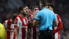 Ще яде ли нов бой? Атлетико няма играчи за Ливърпул