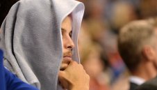 Къри ще почива поне 2 седмици