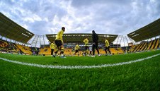 Огромна новина за новите стадиони на Ботев и Локо в Пловдив