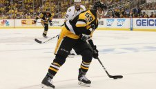 Питсбърг оцеля срещу Нешвил и дръпна с 1-0