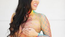 Кобрата ли беше виновен? Палавата Джени Суши си пусна гола снимка + ГАЛЕРИЯ