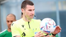 Не е за вярване: Кабаков ще надува свирката на Ман Юнайтед