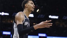 Френското чудо пак шокира НБА с изумително постижение