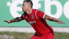 Божигол последва доведения си баща и напуска Ботев (Враца)?